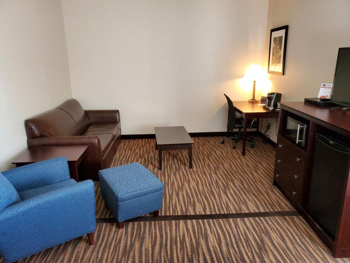 Cobblestone Inn & Suites Maryville Εξωτερικό φωτογραφία